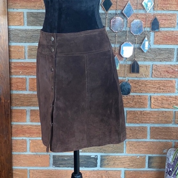GAP Brown Suede Mini Skirt - Picture 4 of 7